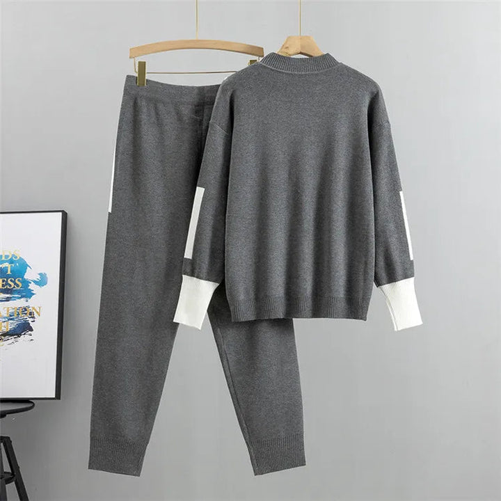 Francesca - Set with Long-Sleeved Knitted Sweaters