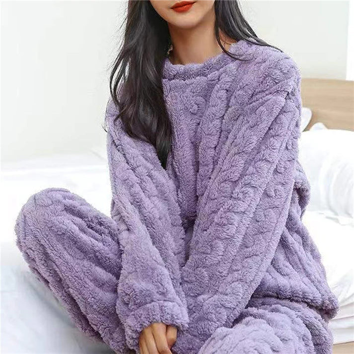 Elyse - Women's Fleece Pajama Set