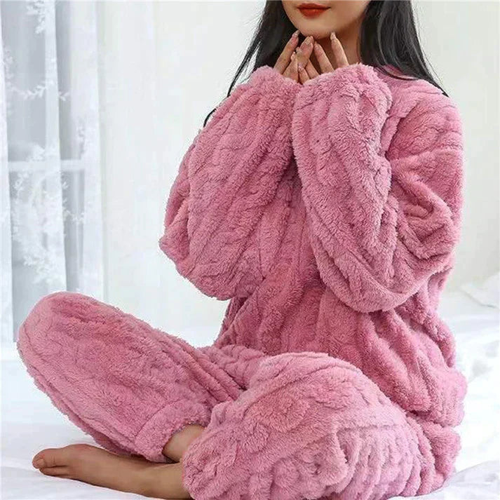 Elyse - Women's Fleece Pajama Set