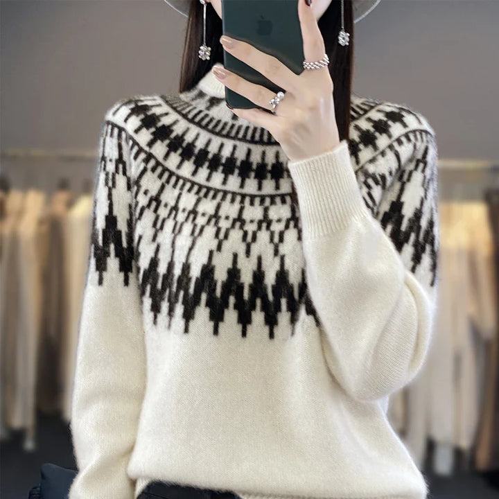 Fara - Comfy Sweater