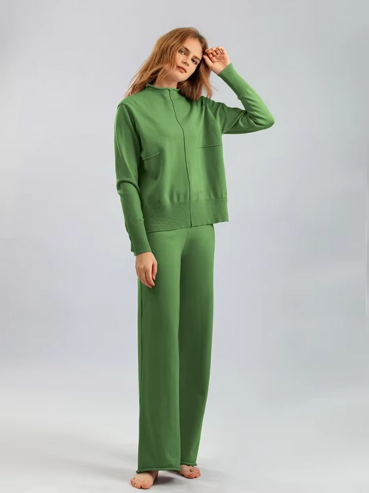 Valentina - Knitted, Thick and Warm Oversized Jumper and Pants